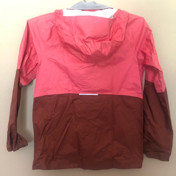 REI Rain Jacket Size M (10/12) - Picture 2 of 4